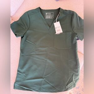 Figs British Racing Green Catarina Scrub Top